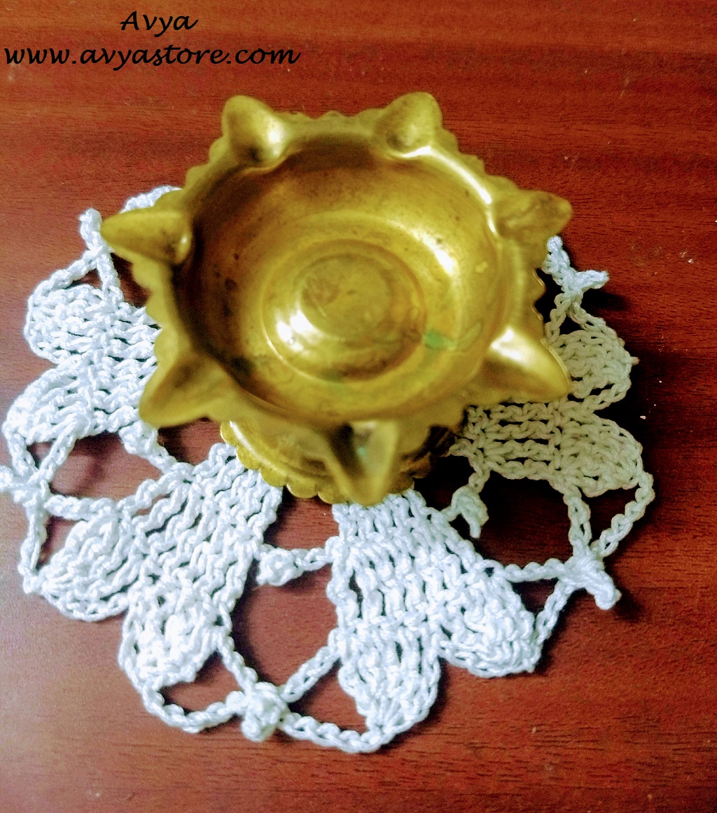 Six Spoke Petals Motif