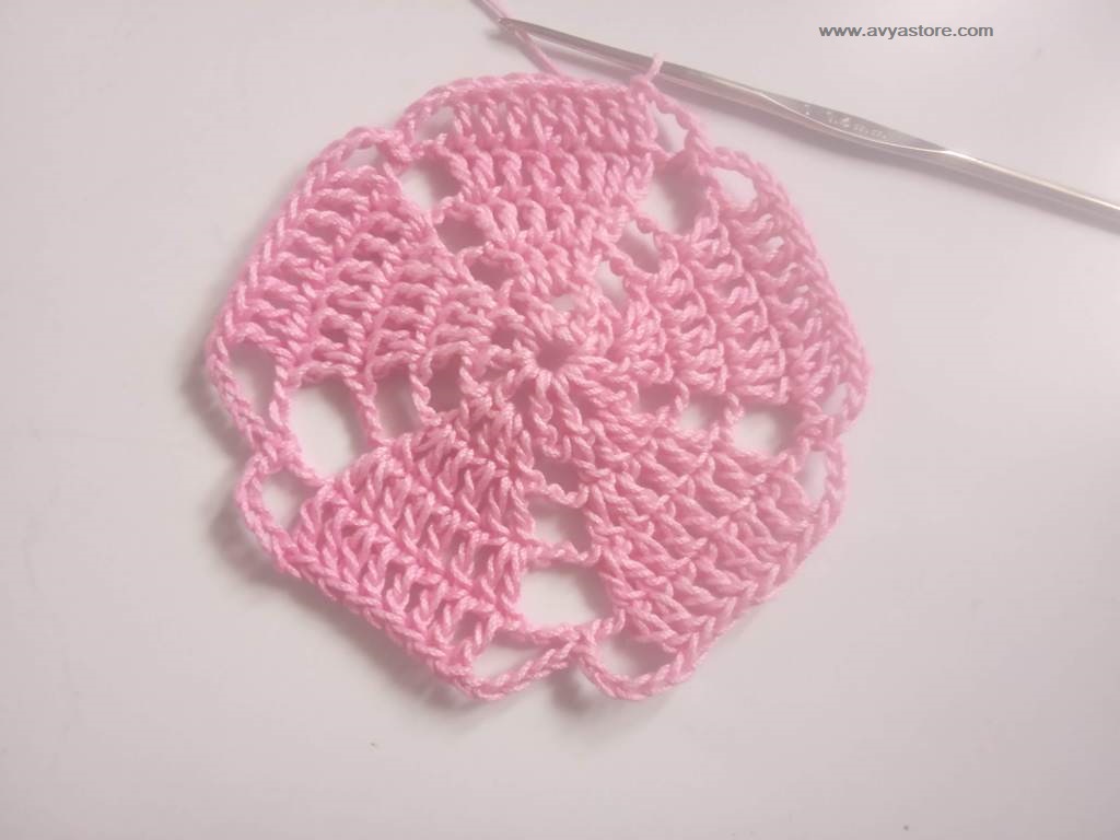 How To Crochet Pentagon Motif - Free Pattern and Instructions