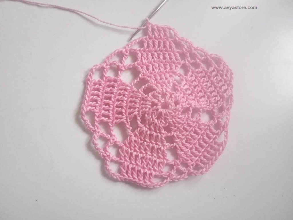 How To Crochet Pentagon Motif - Free Pattern and Instructions