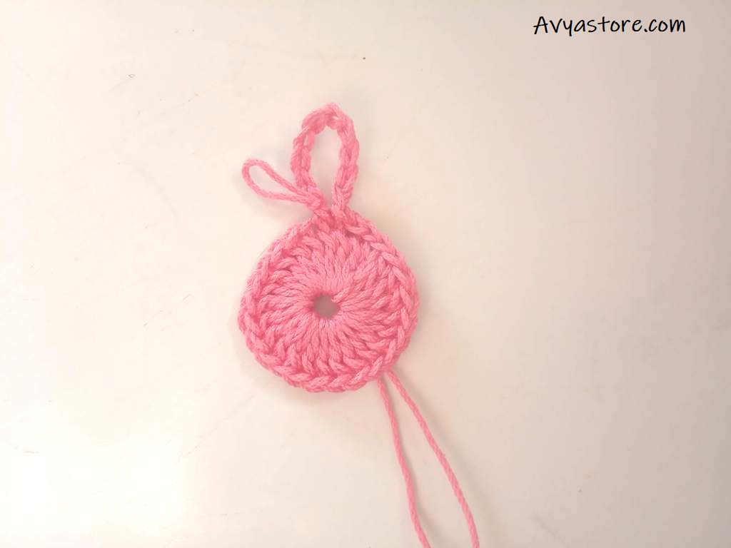 Crochet Flower Brooch -Free Pattern & Instructions