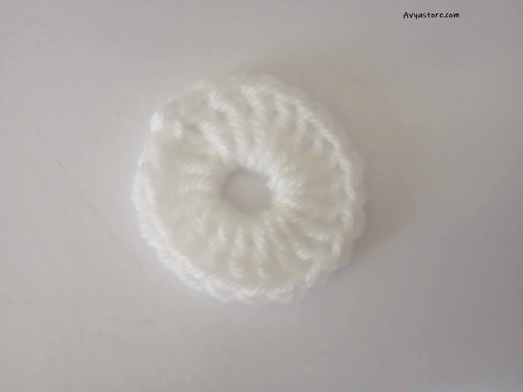 Beginner's Crochet Flower Motifs - Three Free Patterns