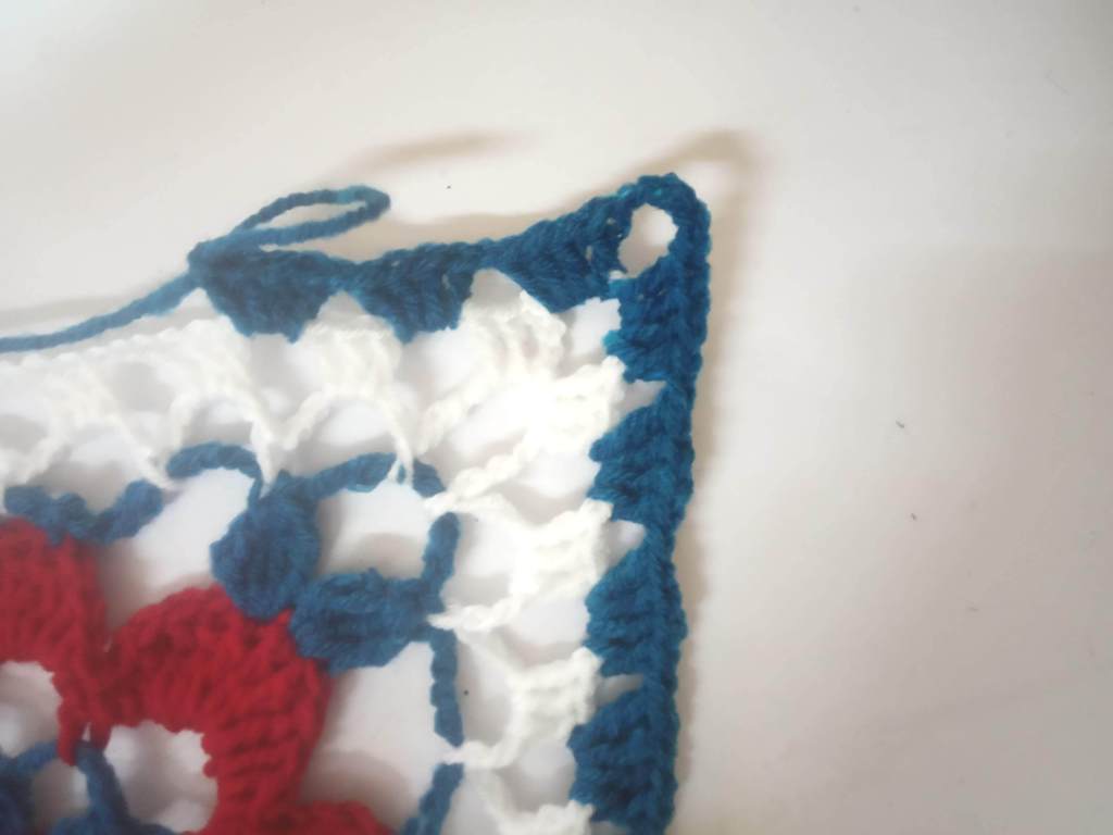 How to Crochet Tricolor Placemat - Free Pattern