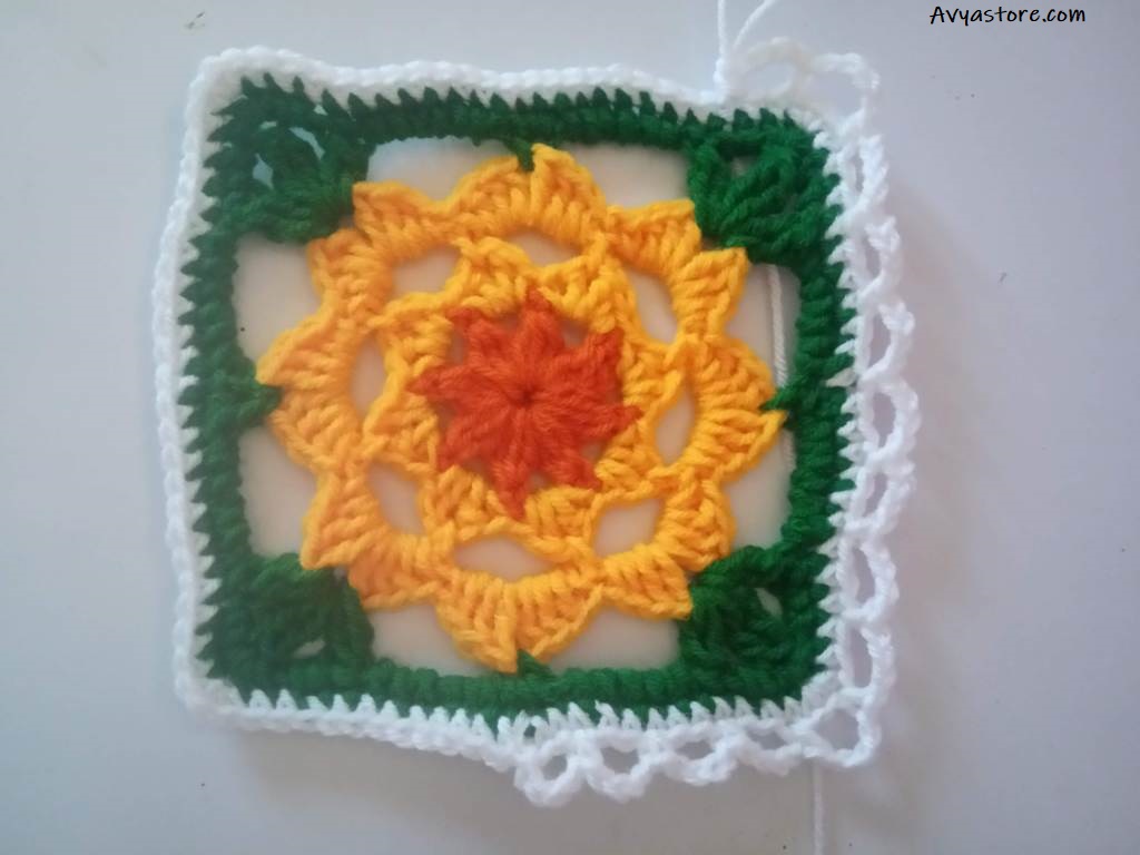 How to Crochet a Plum Blossom Granny Square - Free Pattern