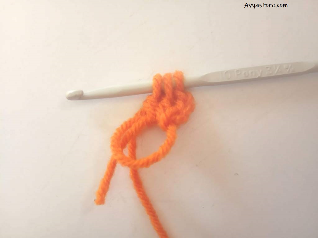 How to Crochet a Plum Blossom Granny Square - Free Pattern