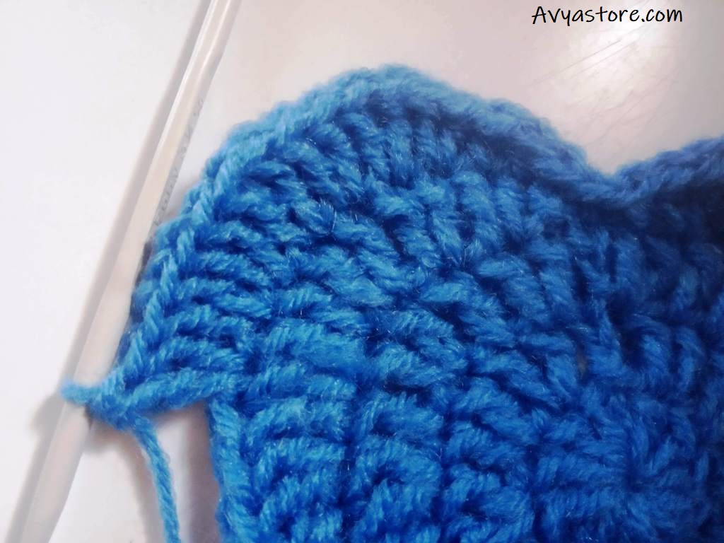 How to Crochet Heart-Shaped Coaster - Free Pattern & Instructions