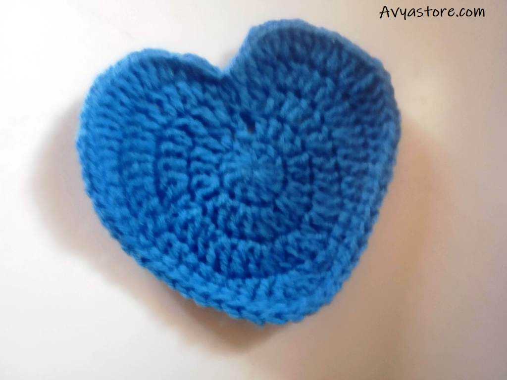 How to Crochet Heart-Shaped Coaster - Free Pattern & Instructions