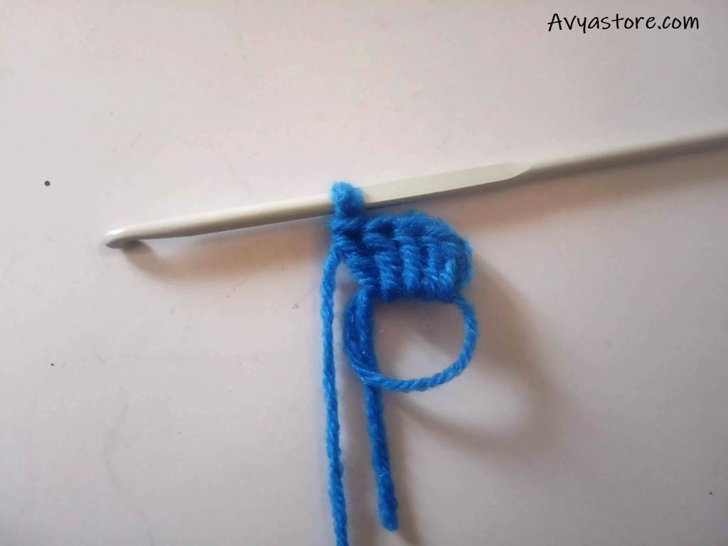 How to Crochet Heart-Shaped Coaster - Free Pattern & Instructions