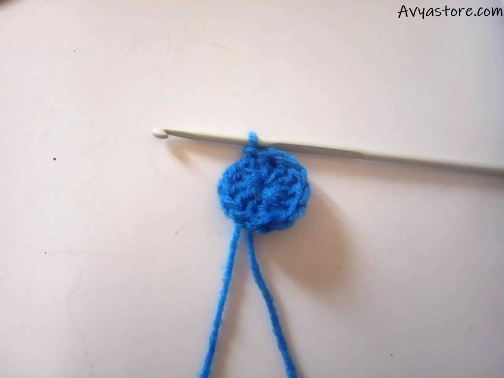 How to Crochet Heart-Shaped Coaster - Free Pattern & Instructions
