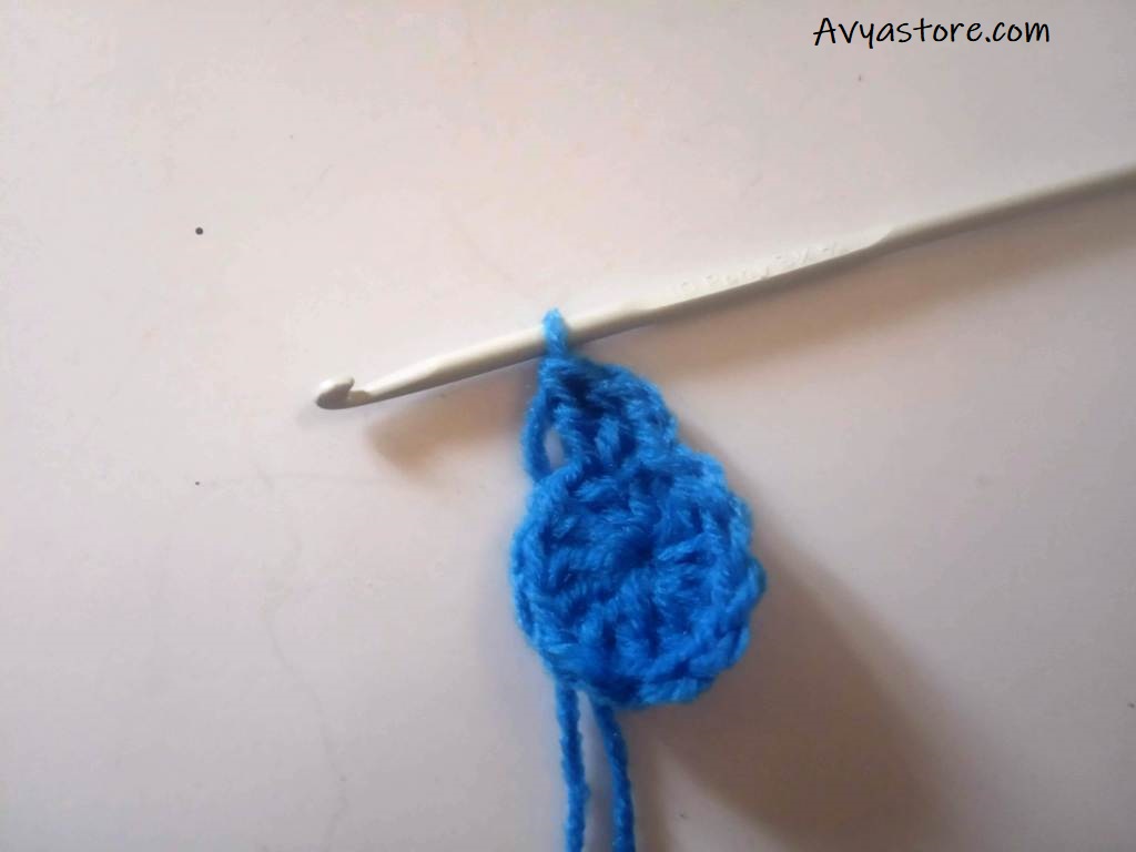 How to Crochet Heart-Shaped Coaster - Free Pattern & Instructions