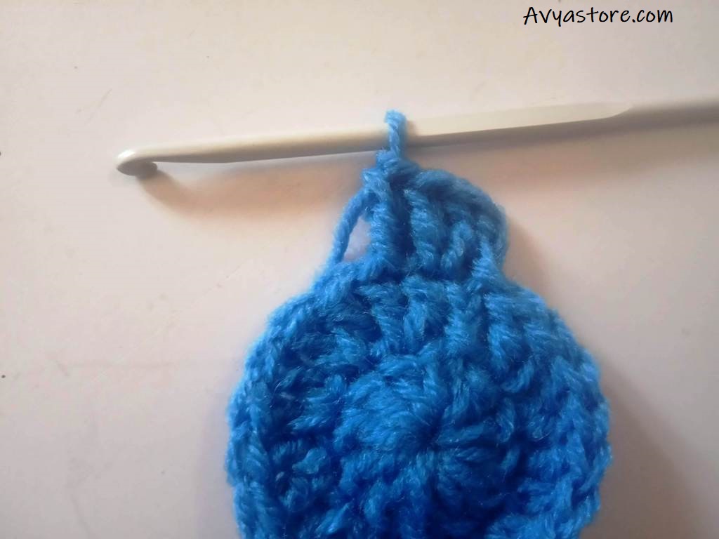 How to Crochet Heart-Shaped Coaster - Free Pattern & Instructions