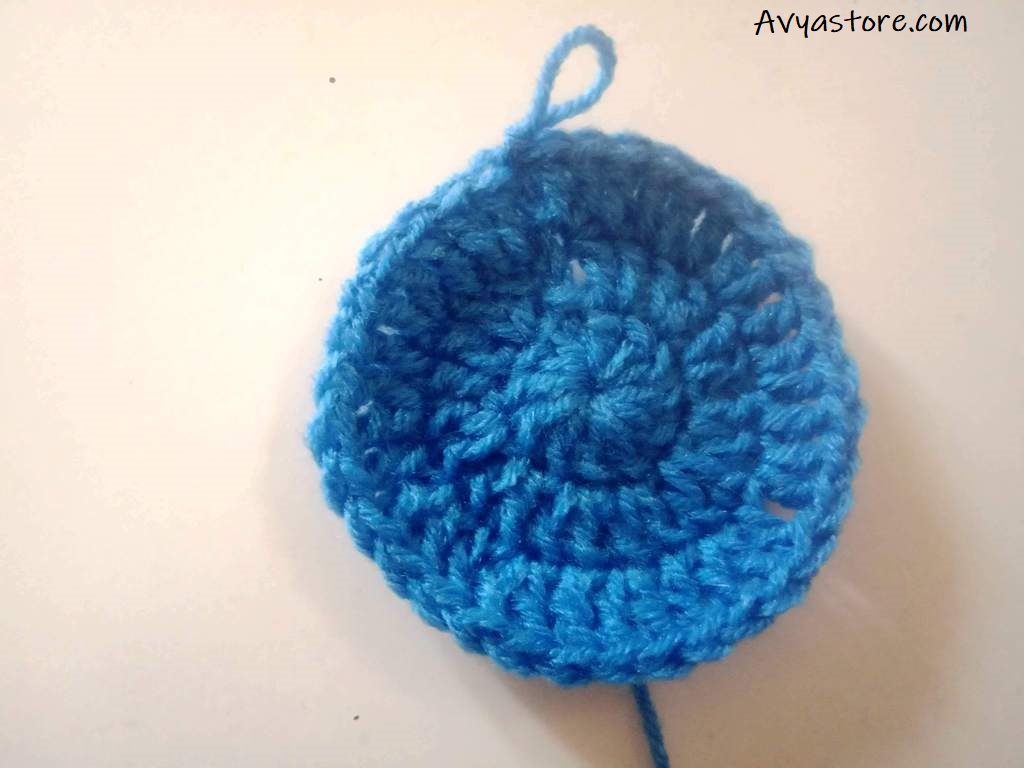 How to Crochet Heart-Shaped Coaster - Free Pattern & Instructions